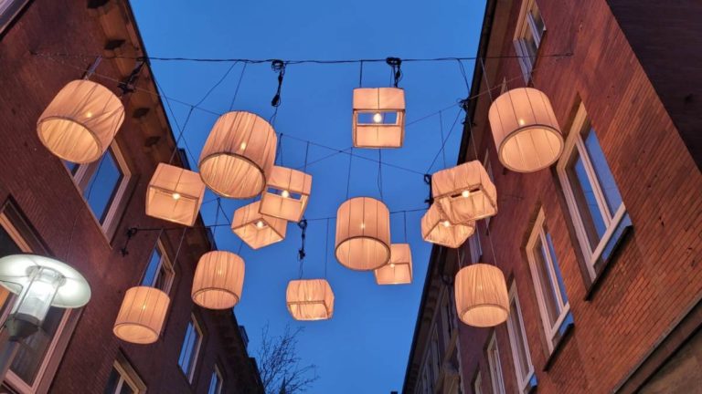 Lampenschirme tauchen Bocholter City in Wohlfühl-Licht